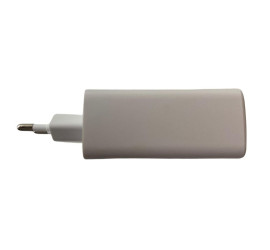 Chargeur 220V  4 USB + 2 USB-C